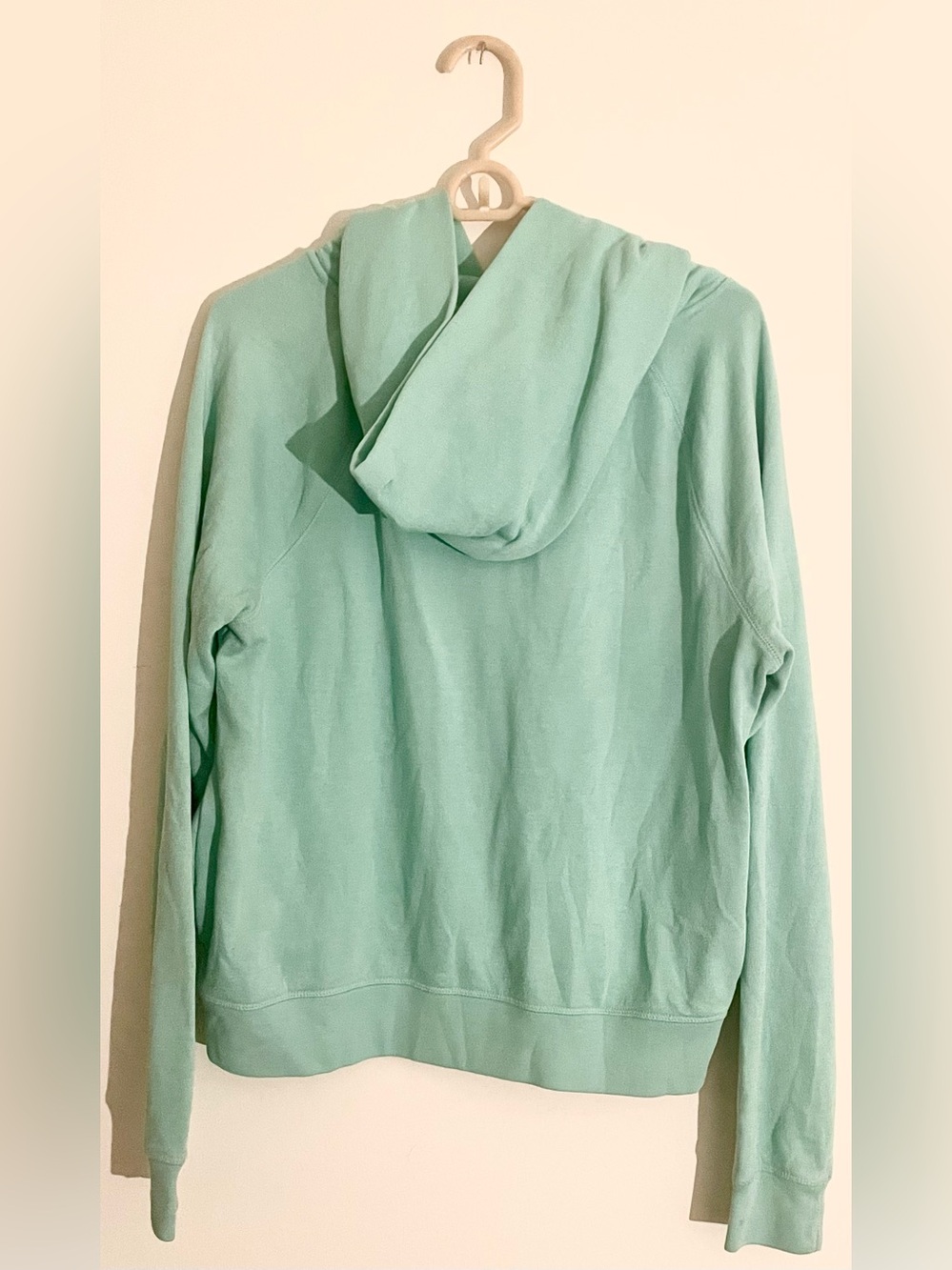 🦕 PINK Victoria's Secret Mint Green Pullover Hoodie 🦕 - Picture 7 of 7